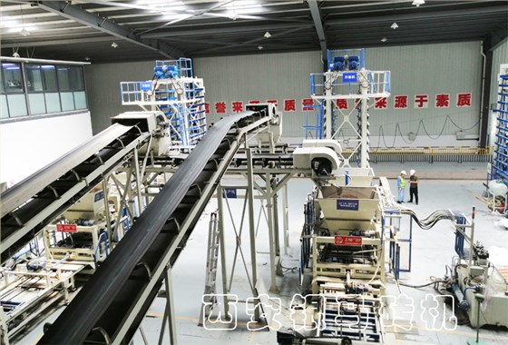 空心砌塊磚機(jī)：建筑垃圾循環(huán)再生，打造民企&ldquo;智造&rdquo;標(biāo)桿！