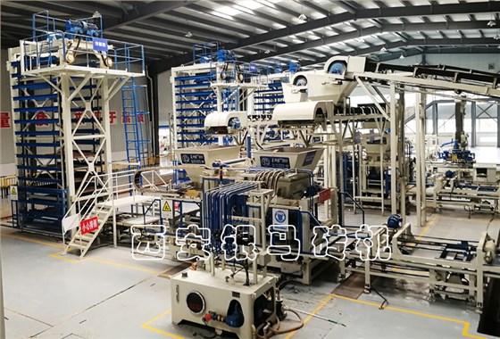 城市生態(tài)專(zhuān)家，智慧路沿石磚機(jī)！