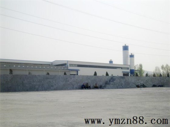 新安集團(tuán)砌塊磚機(jī)廠房 新安集團(tuán)砌塊磚機(jī)廠房