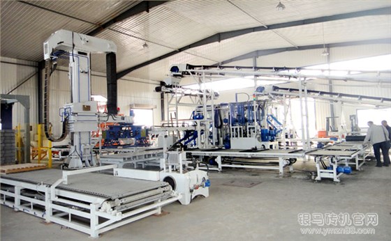 水泥磚機(jī)設(shè)備