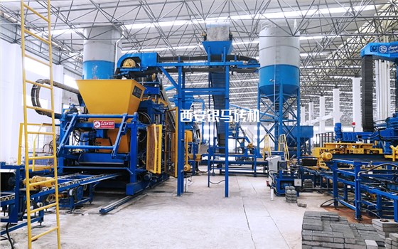 全自動(dòng)砌塊磚機(jī)設(shè)備：打造墻材新品種 踐行環(huán)保新理念