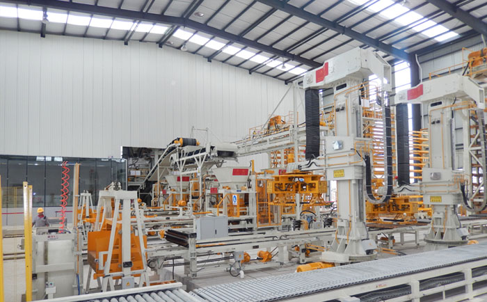 免燒磚機自動生產(chǎn)設備利用垃圾制磚