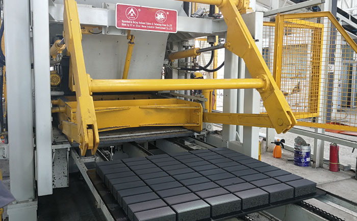 詳解銀馬透水磚自動化生產線設備