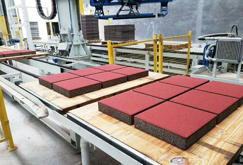 免燒磚生產(chǎn)設(shè)備質(zhì)量產(chǎn)量雙保證的環(huán)保機(jī)械