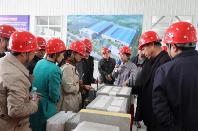 銀馬為客戶提供的設備獲得陜西省墻改辦專家組的一致好評