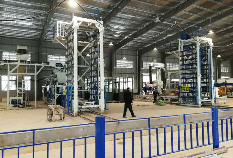 草坪磚機(jī)設(shè)備要取得長(zhǎng)遠(yuǎn)發(fā)展的策略都有哪些？