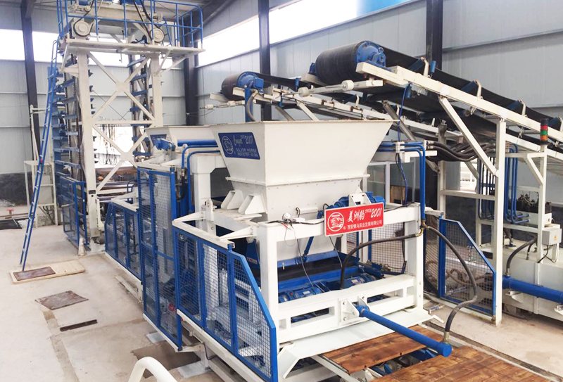 河道護(hù)坡磚機(jī)：從混亂的市場(chǎng)中脫穎而出！