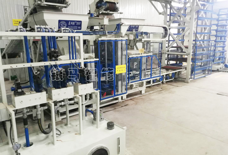 全自動制磚機(jī)器