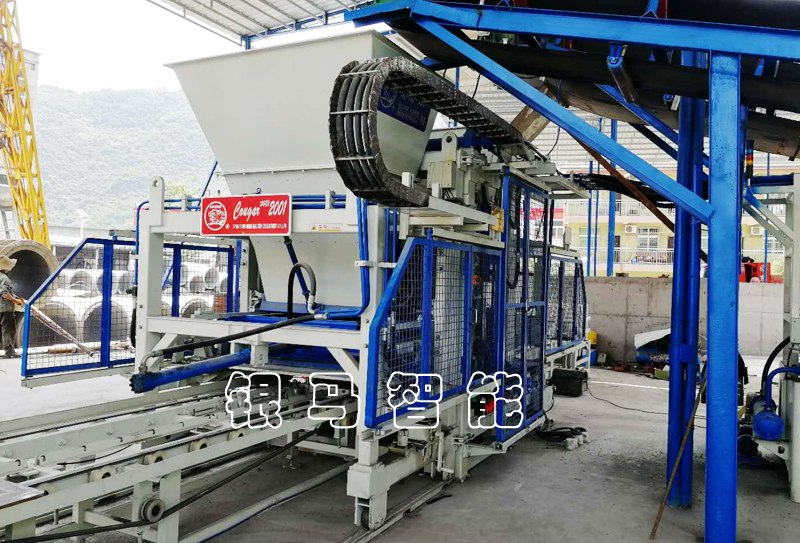 全自動(dòng)造磚設(shè)備養(yǎng)護(hù)檢修內(nèi)容及配套模具的簡(jiǎn)單介紹！