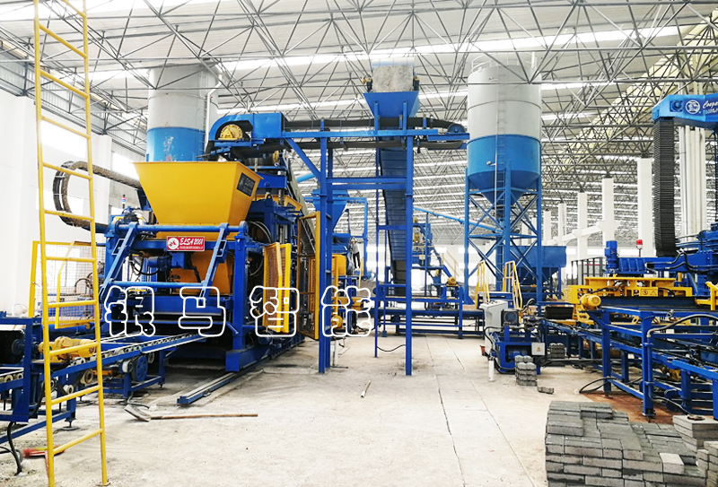 透水磚機軸承發(fā)燒原因及液壓系統(tǒng)維修注意事項！