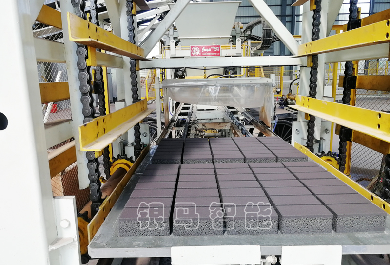 環(huán)保免燒磚生產(chǎn)線設(shè)備潤滑故障及電機燒毀如何應(yīng)對？