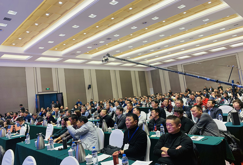 千人大會(huì)展商風(fēng)采——西安銀馬建筑垃圾資源化利用及全能磚、石一體機(jī)成套設(shè)備