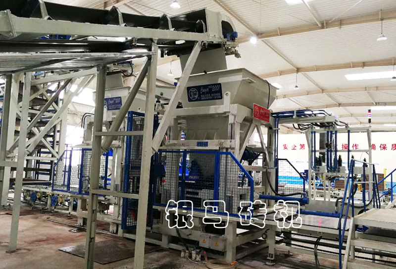 生態(tài)砌塊生產(chǎn)設備：免燒磚機液壓系統(tǒng)失壓的原因！