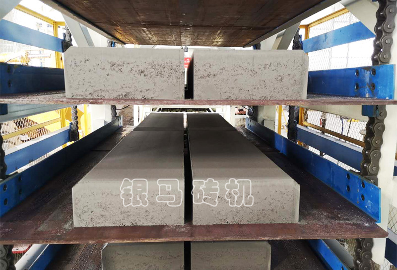 全自動(dòng)打磚機(jī)：用科技與工藝創(chuàng)造獨(dú)有性?xún)r(jià)比！