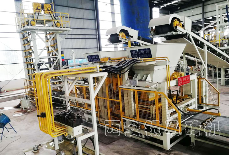 投資全自動(dòng)制磚生產(chǎn)線時(shí)設(shè)備如何選擇與安裝？