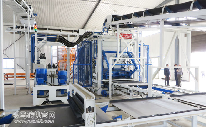 全自動免燒磚機1