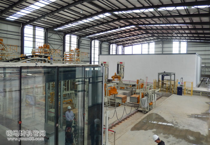 貨比三家——透水磚機(jī)械還是銀馬好！