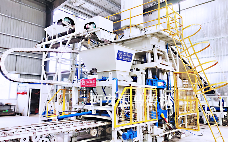 振動靜壓磚機設備：推動重點行業(yè)和重要領域綠色化改造